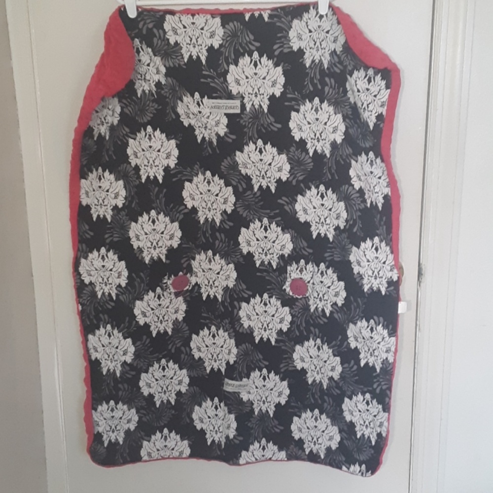 Carseat Canopy pink and black and white design.